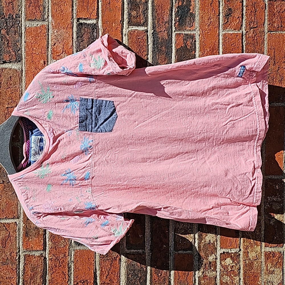 Huntington Beach Club Shirt Size XLARGE
